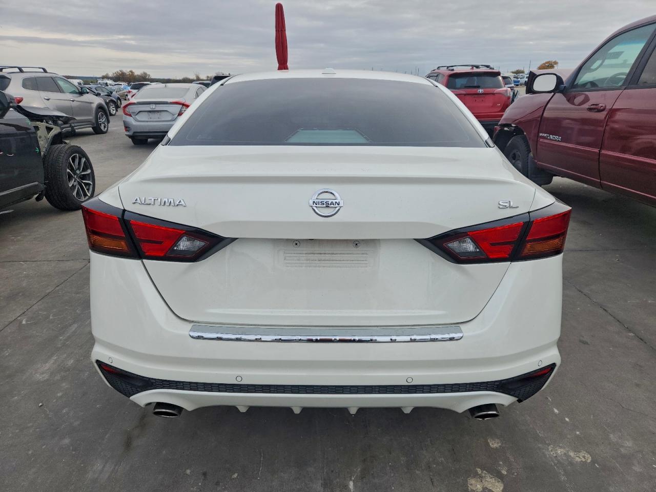 2021 NISSAN ALTIMA