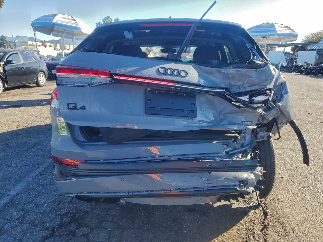 2025 AUDI Q4 e-tron