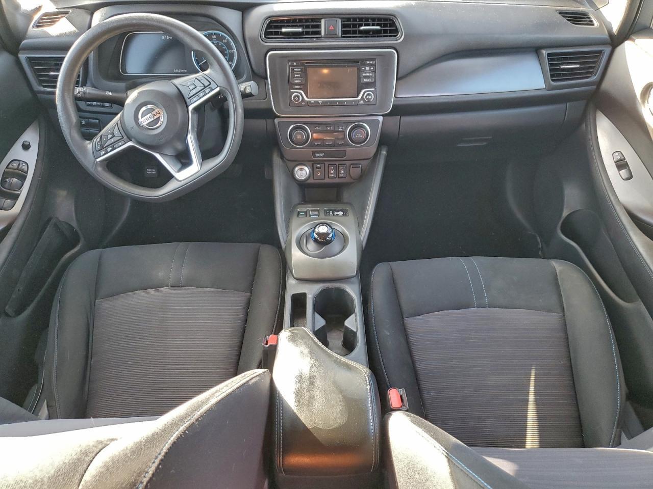 2019 NISSAN LEAF