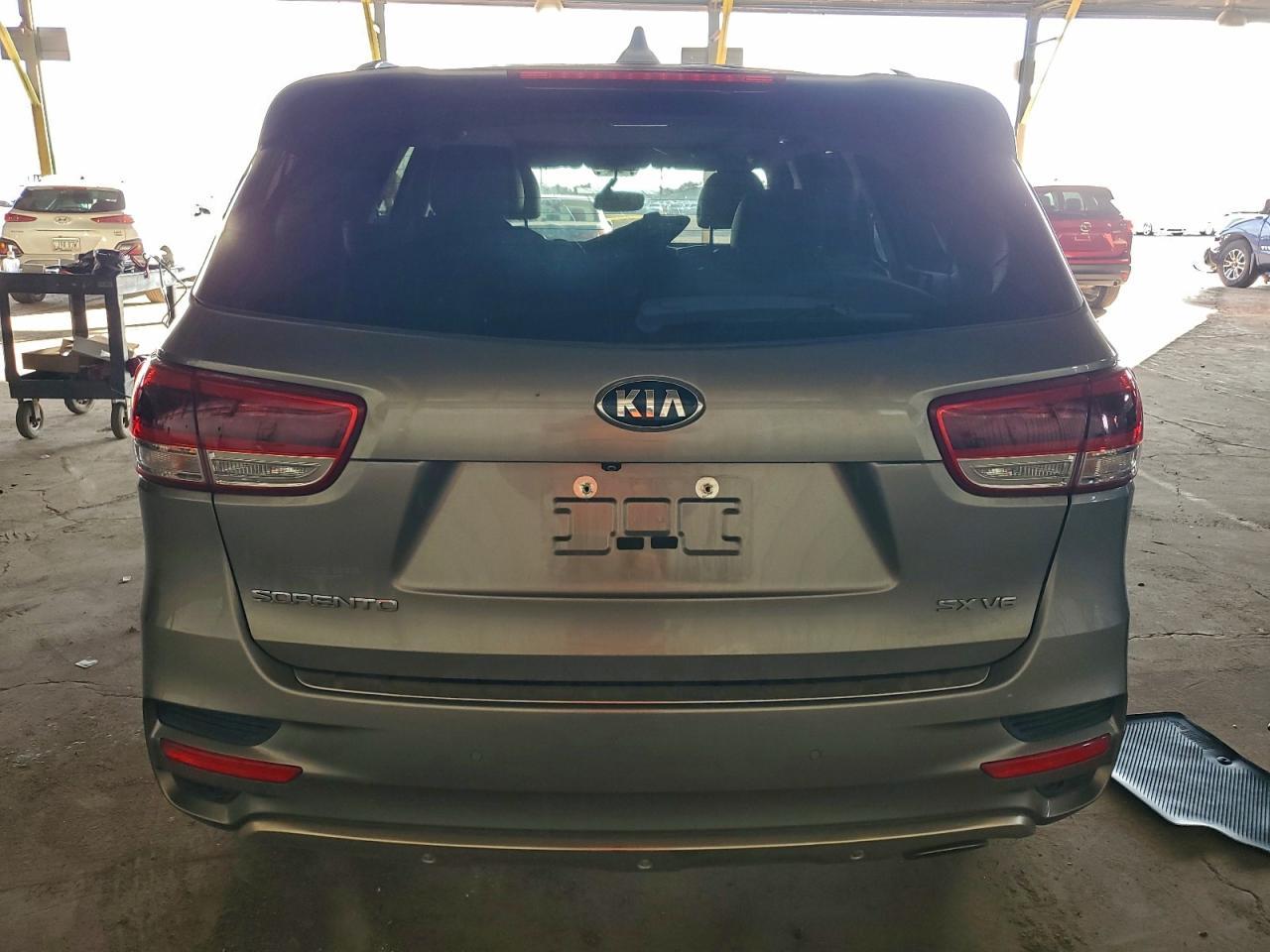 2018 KIA SORENTO