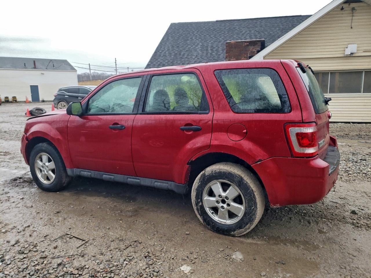 2009 FORD ESCAPE
