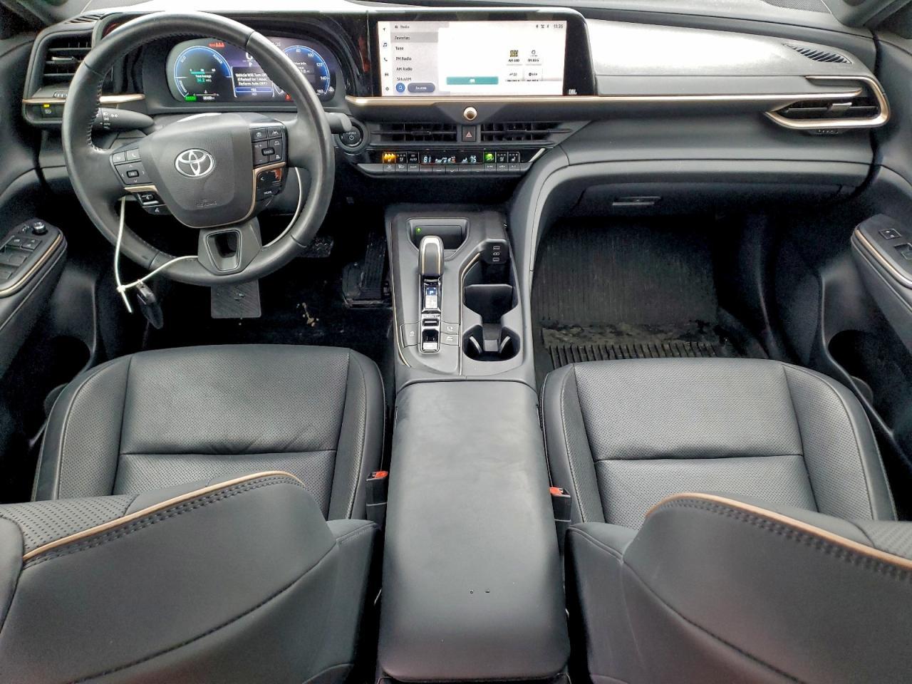 2023 TOYOTA Crown
