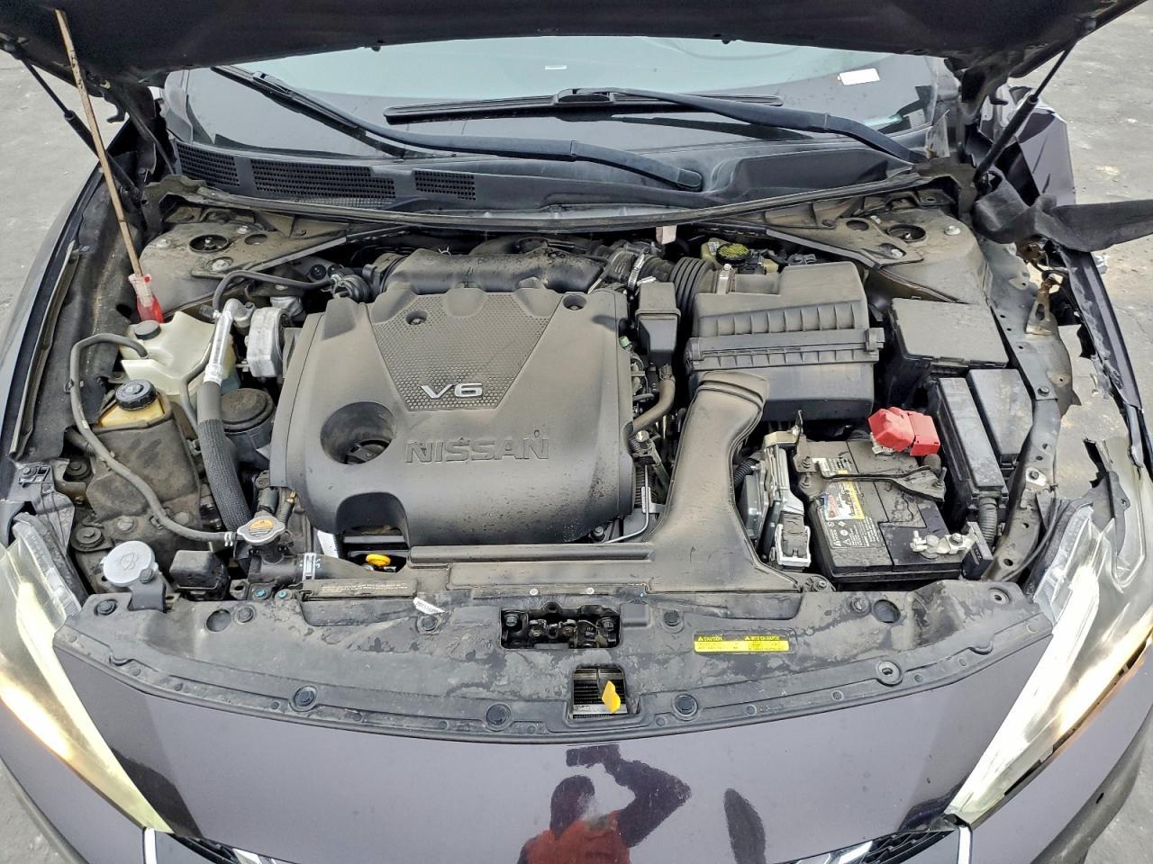 2016 NISSAN Maxima