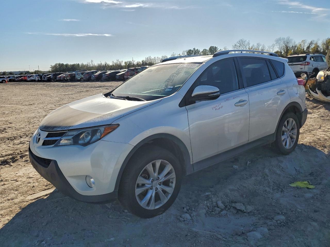 2014 TOYOTA RAV4