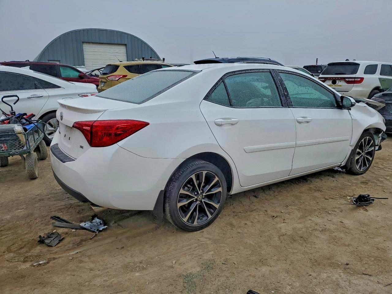 2017 TOYOTA COROLLA