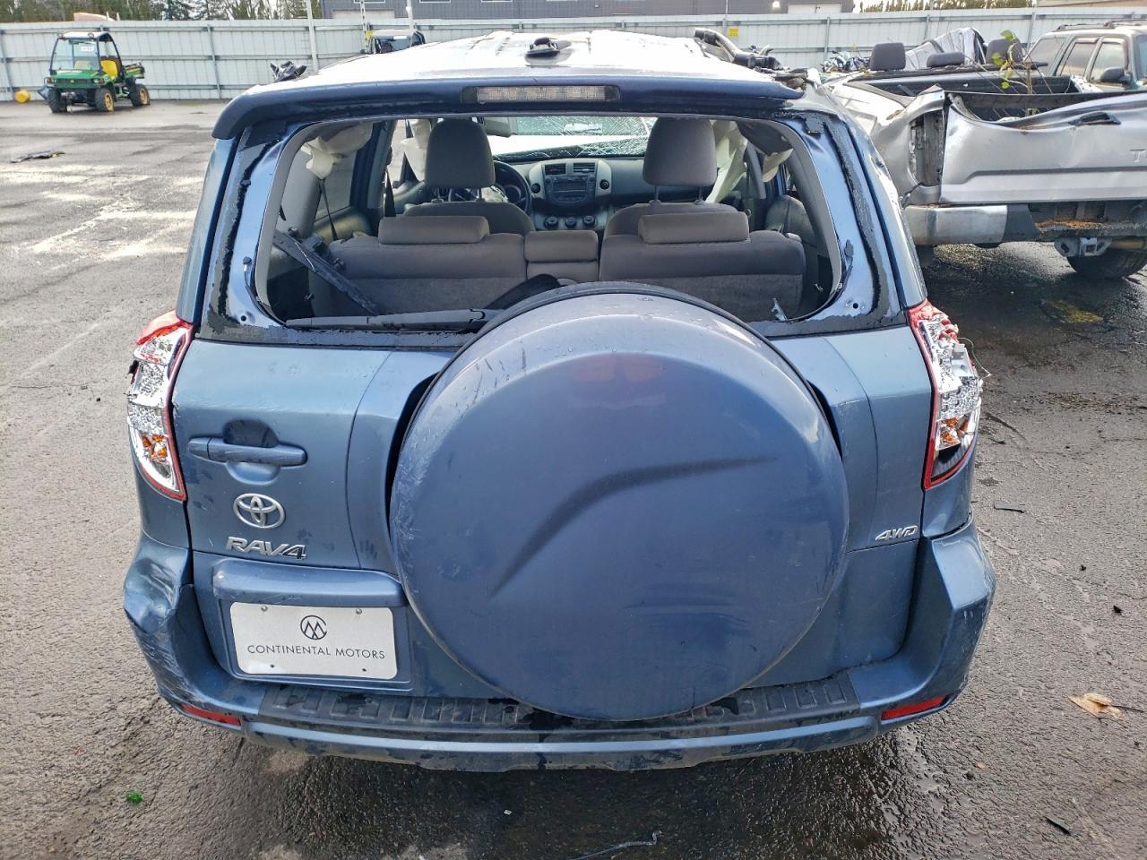 2011 TOYOTA RAV4