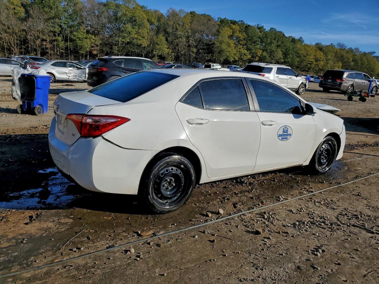 2019 TOYOTA COROLLA