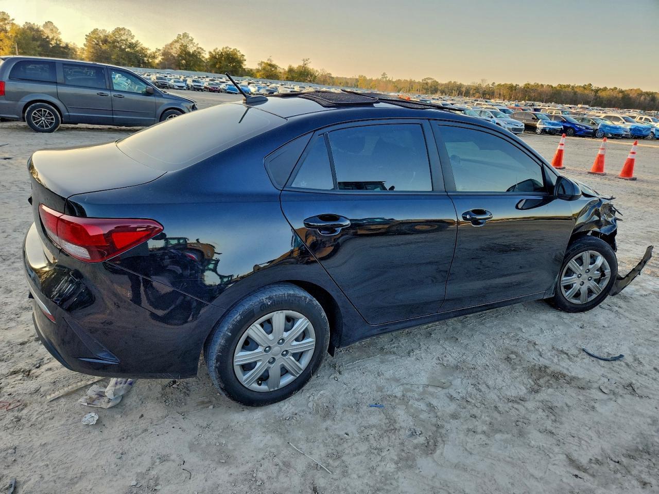 2023 KIA RIO