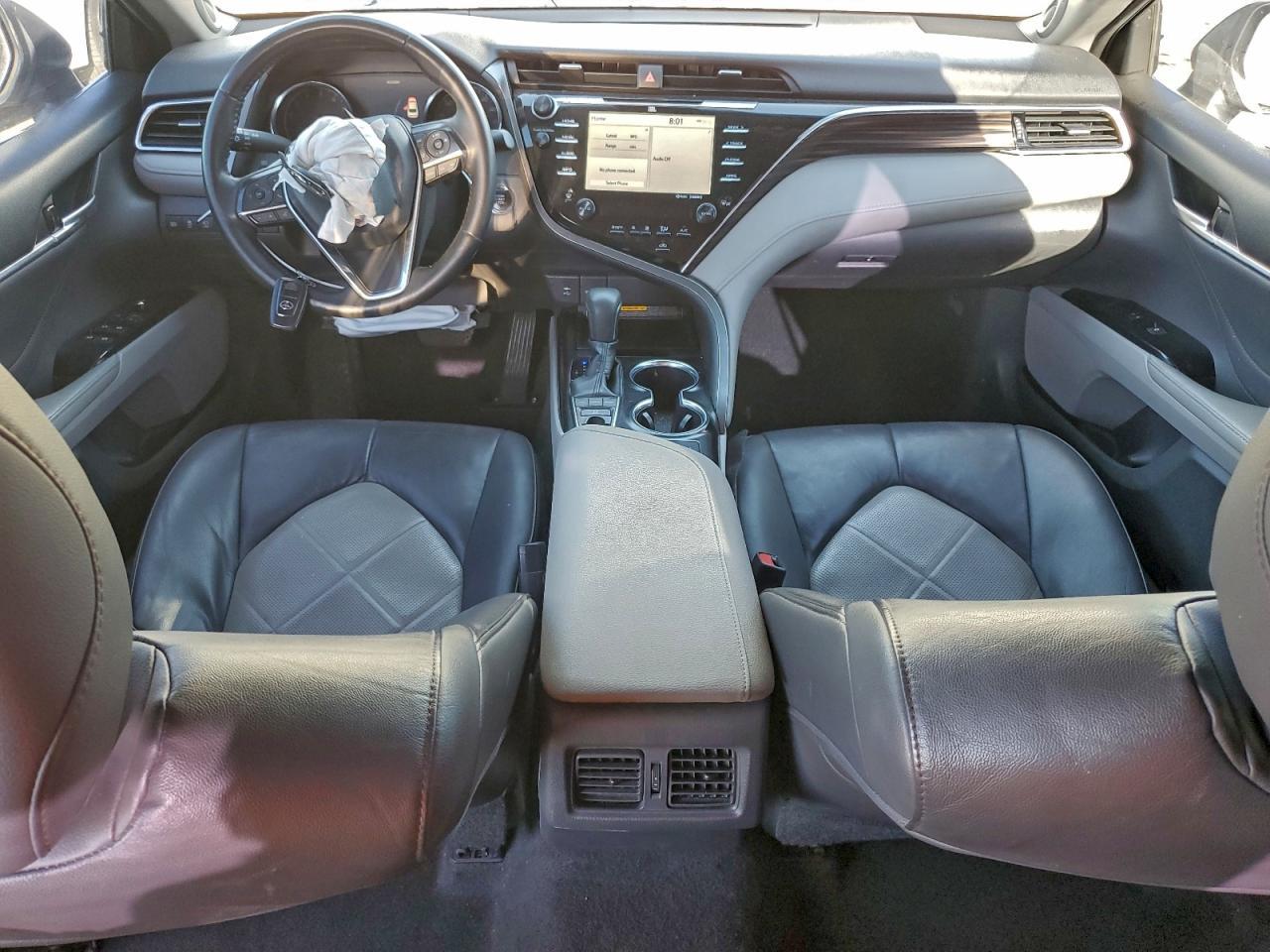 2018 TOYOTA CAMRY