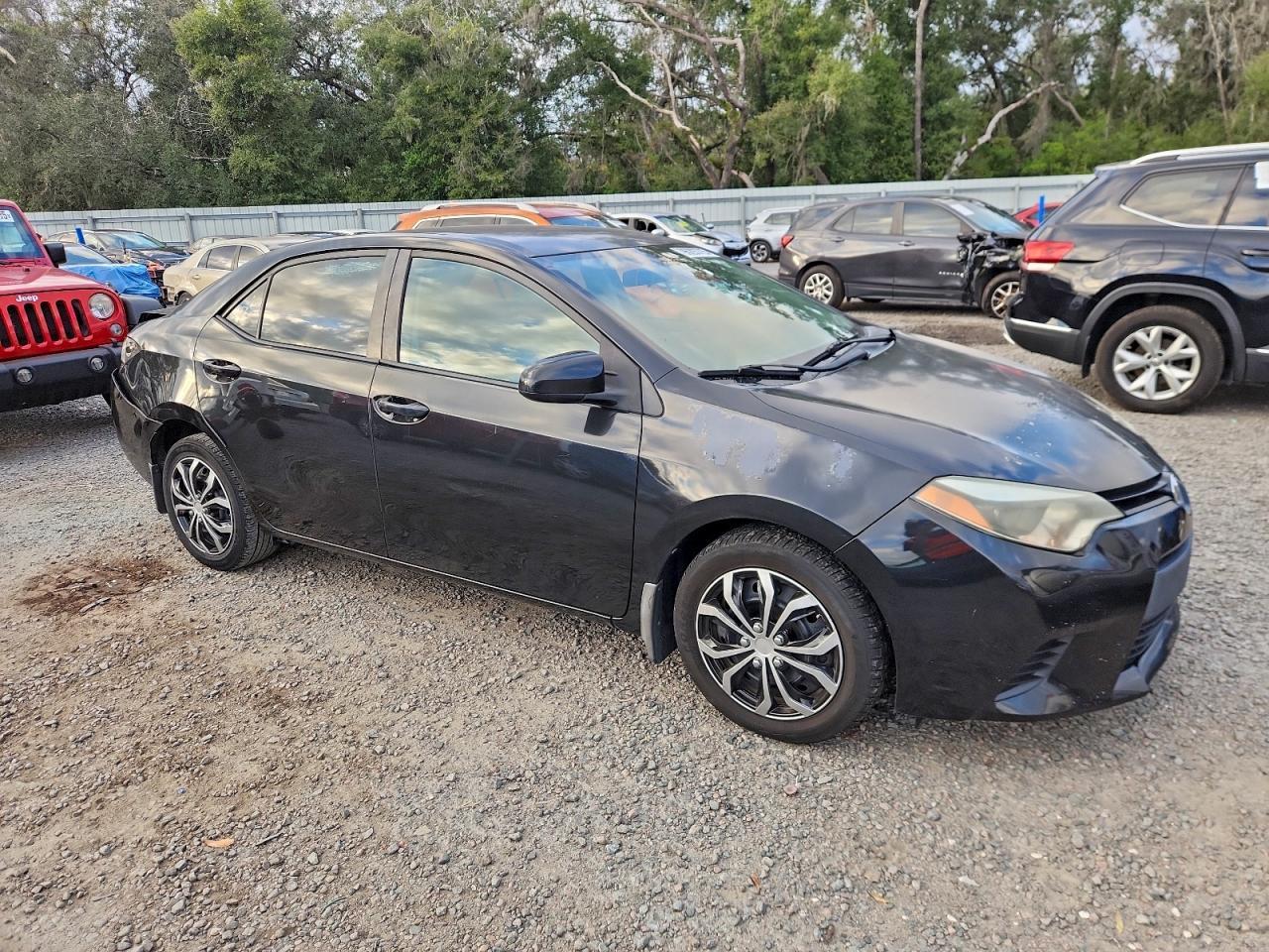 2014 TOYOTA COROLLA