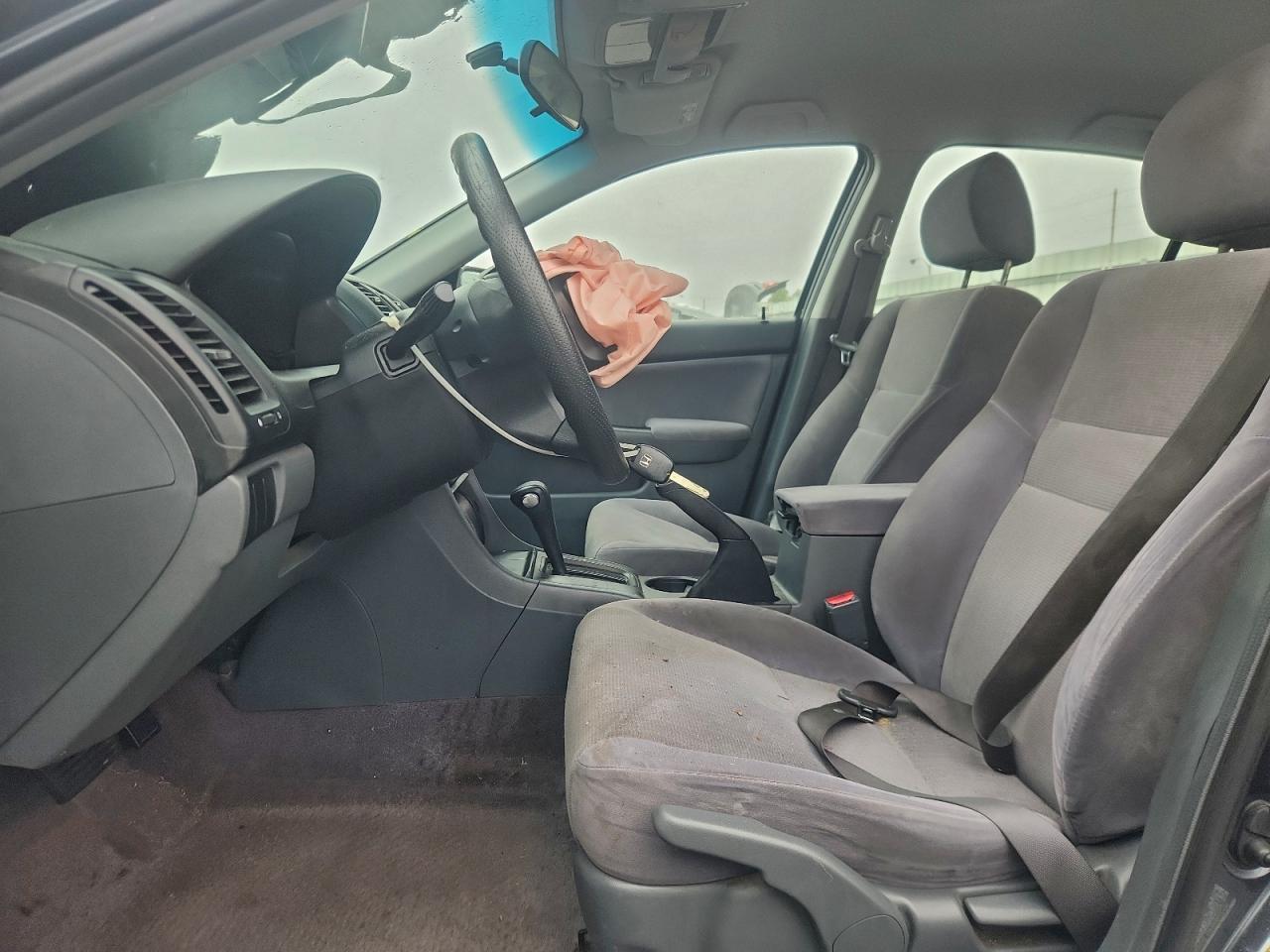 2004 HONDA ACCORD