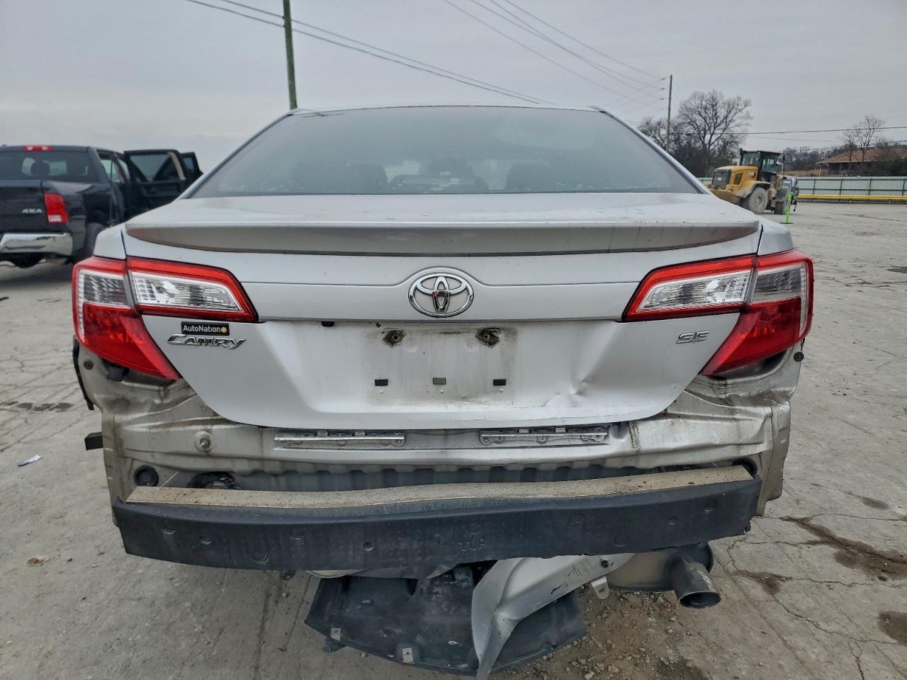 2014 TOYOTA CAMRY