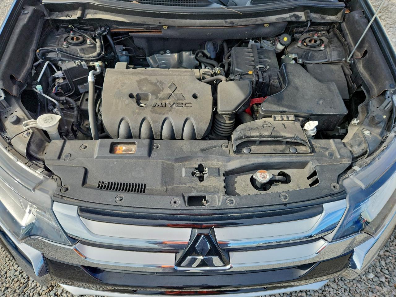 2017 MITSUBISHI outlander