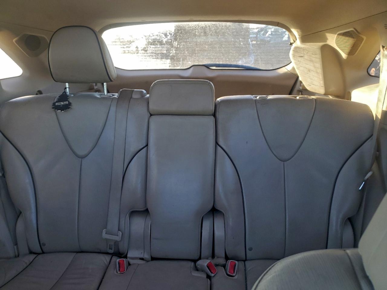 2010 TOYOTA VENZA