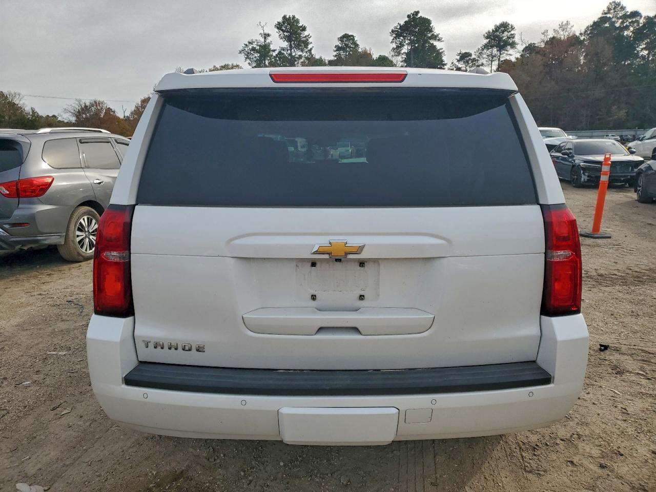 2017 CHEVROLET Tahoe