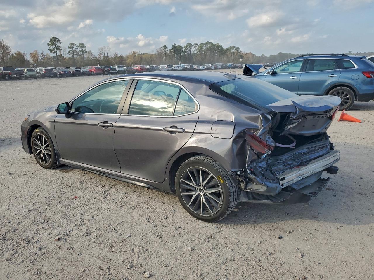 2023 TOYOTA CAMRY