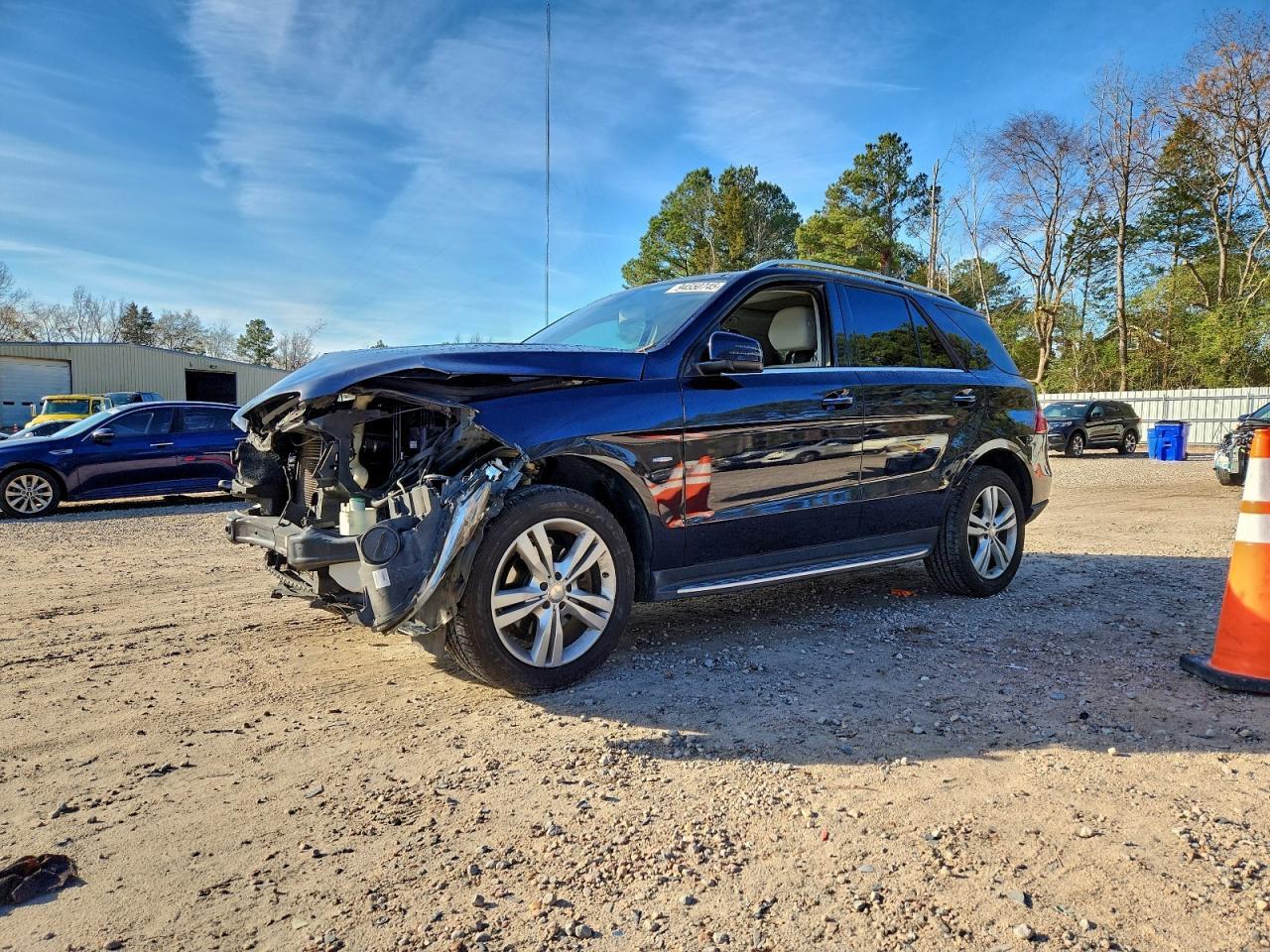 2012 MERCEDES-BENZ ML-Class
