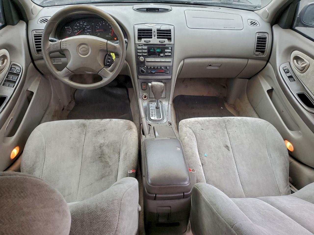 2000 NISSAN Maxima