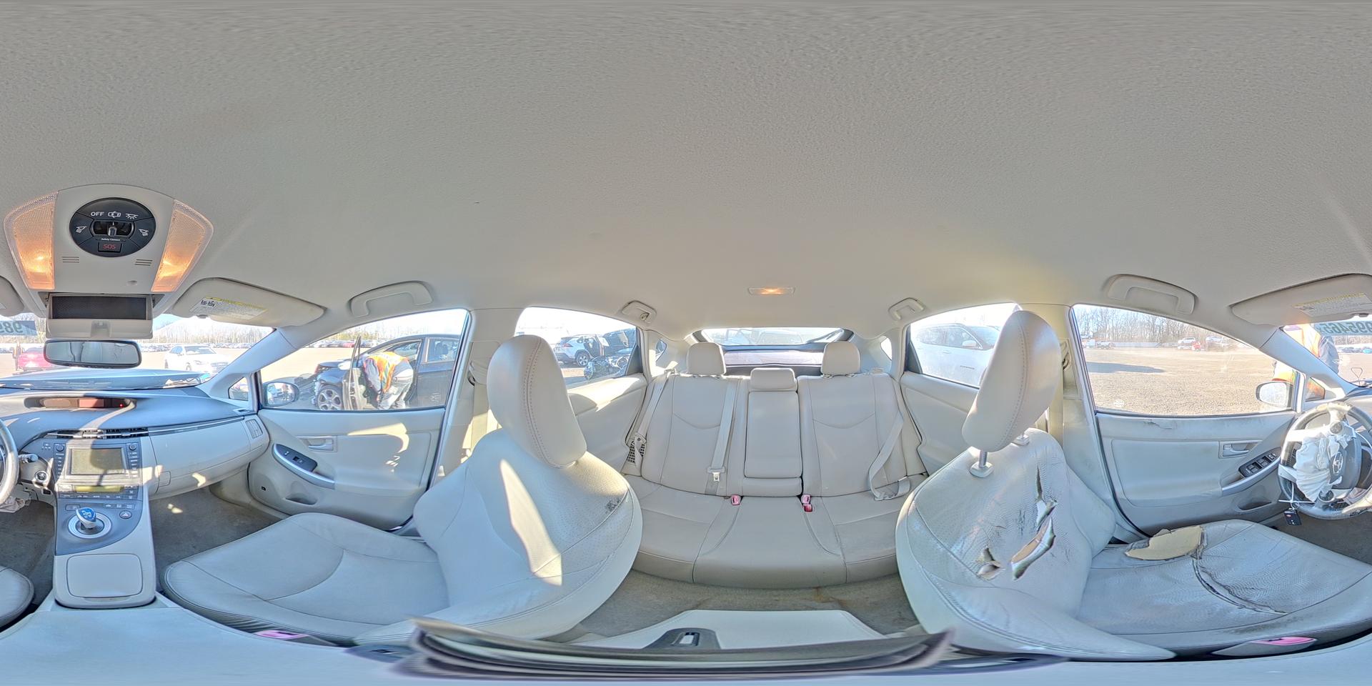 2011 TOYOTA PRIUS