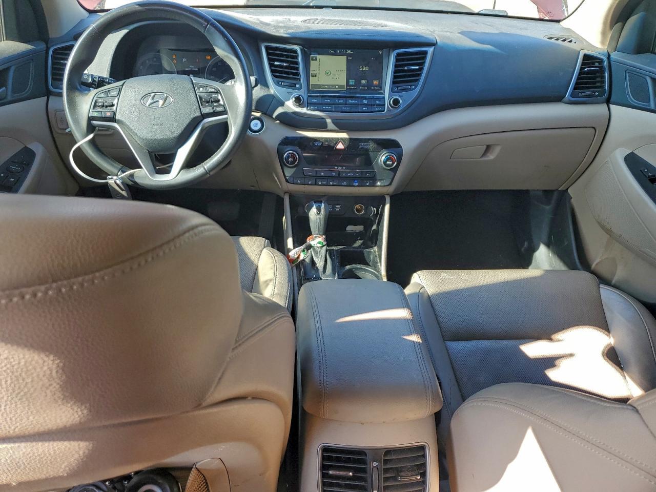2016 HYUNDAI TUCSON