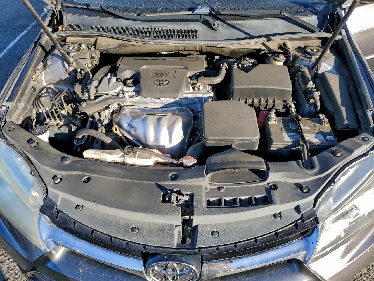 2016 TOYOTA CAMRY