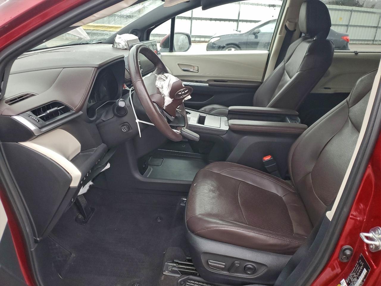 2022 TOYOTA SIENNA