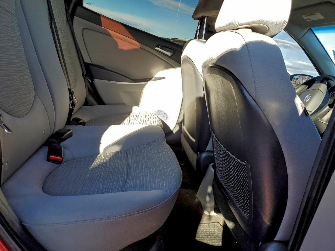 2016 HYUNDAI ACCENT