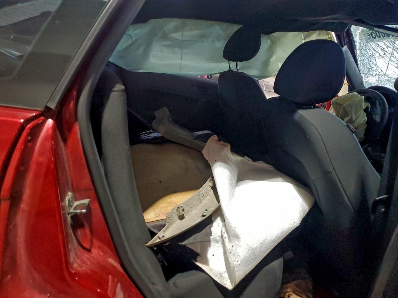 2010 FORD FOCUS