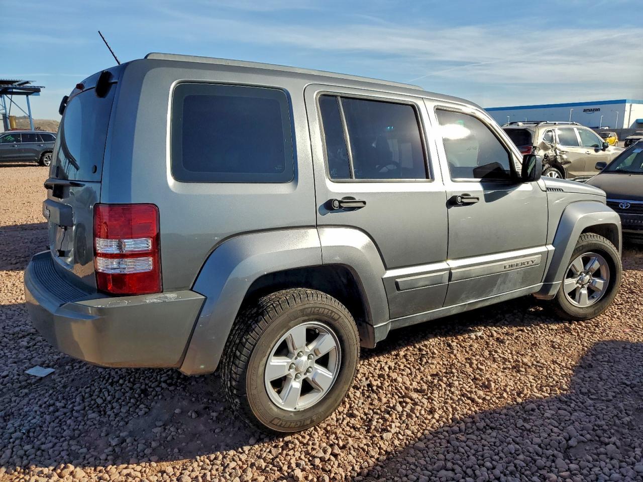 2012 JEEP Liberty