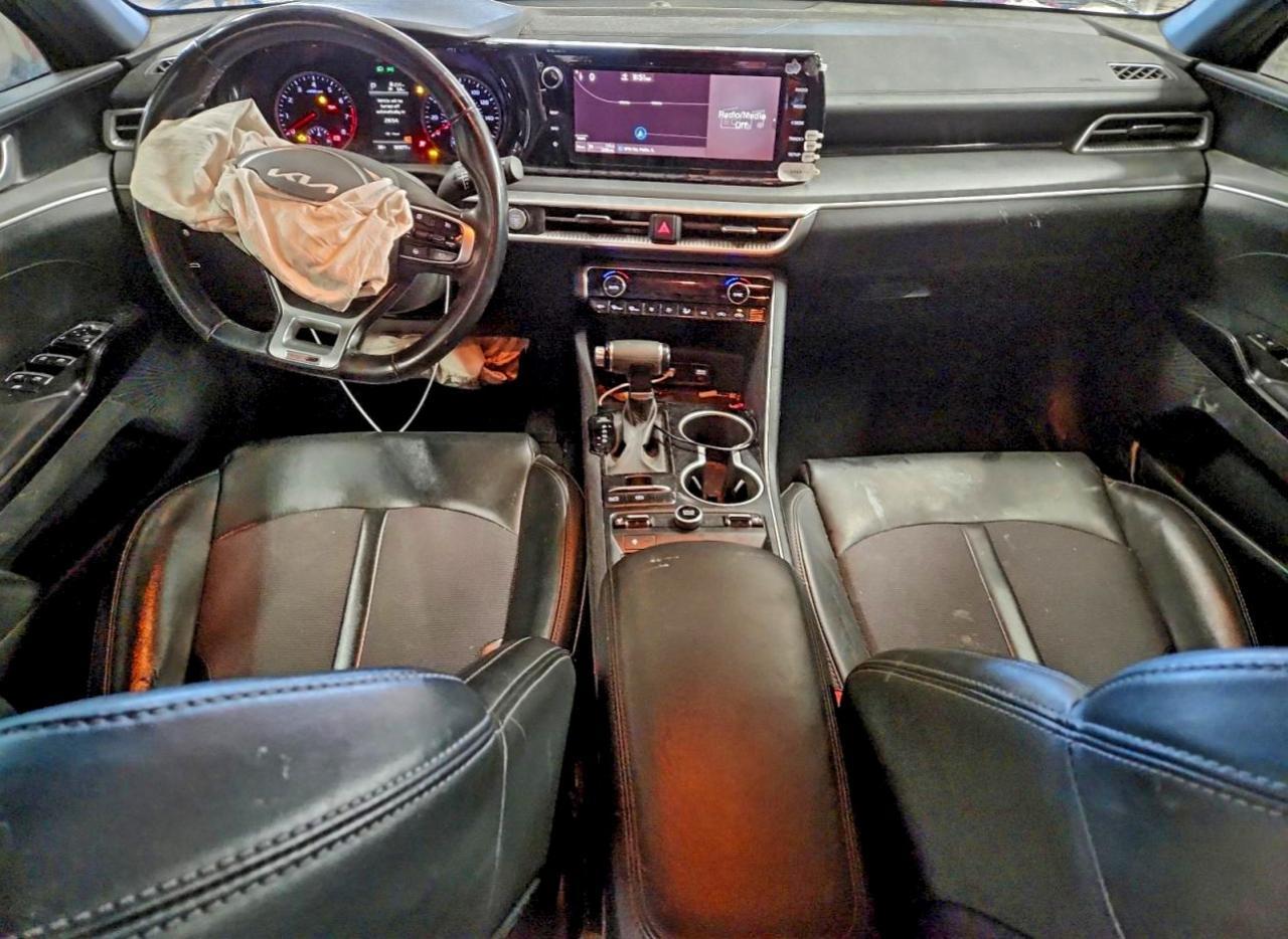2022 KIA K5