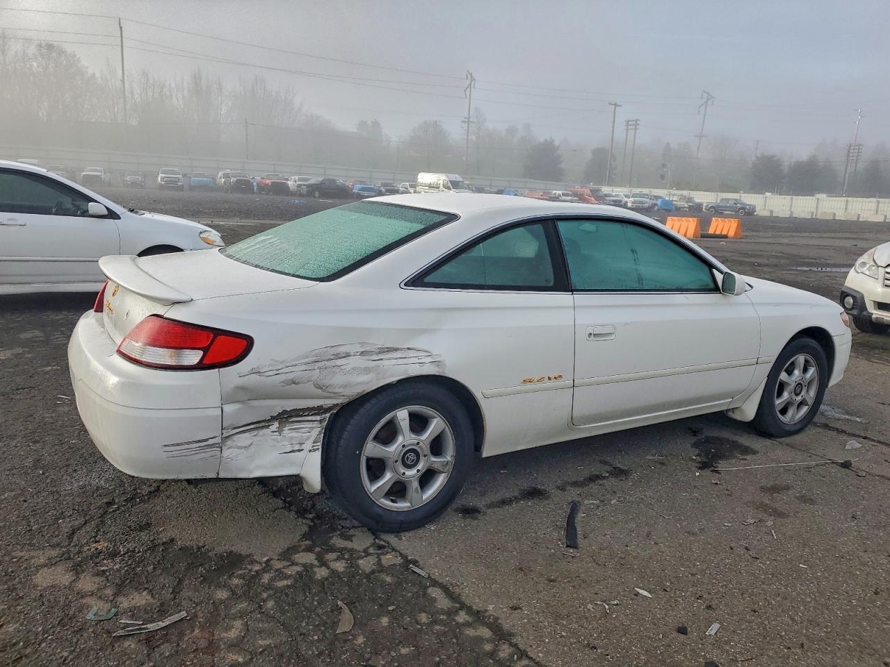 2000 TOYOTA CAMRY