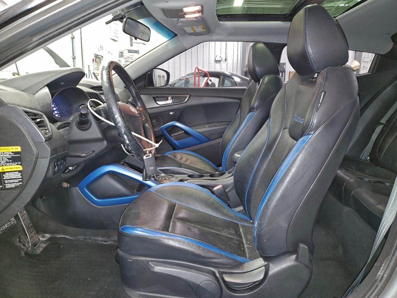 2013 HYUNDAI VELOSTER