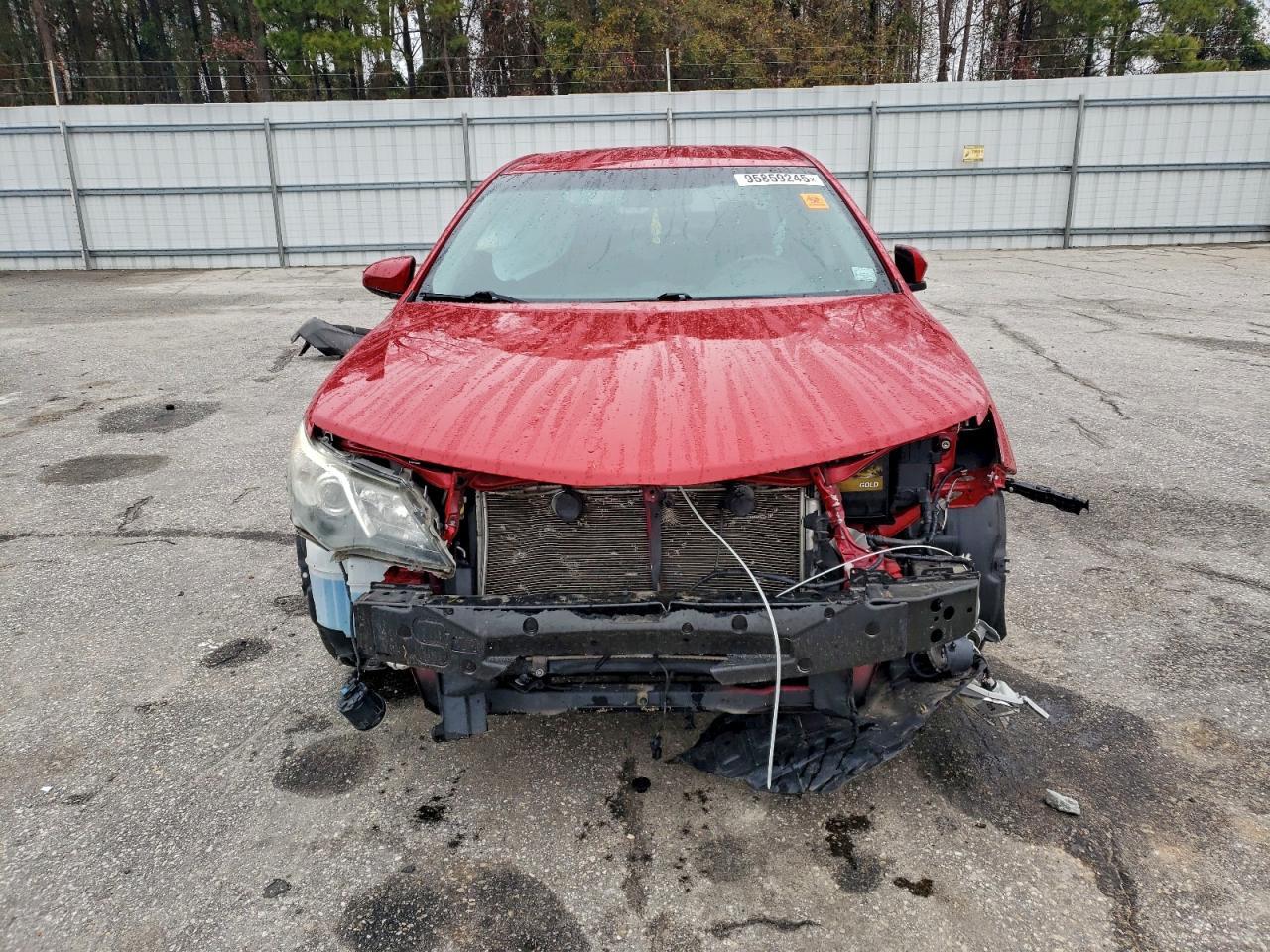 2014 TOYOTA CAMRY