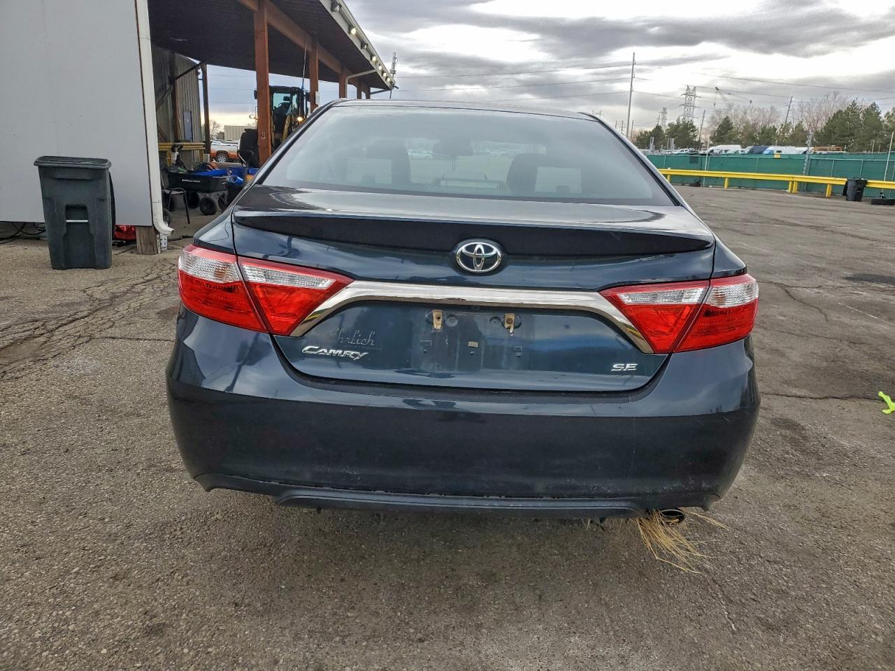 2017 TOYOTA CAMRY