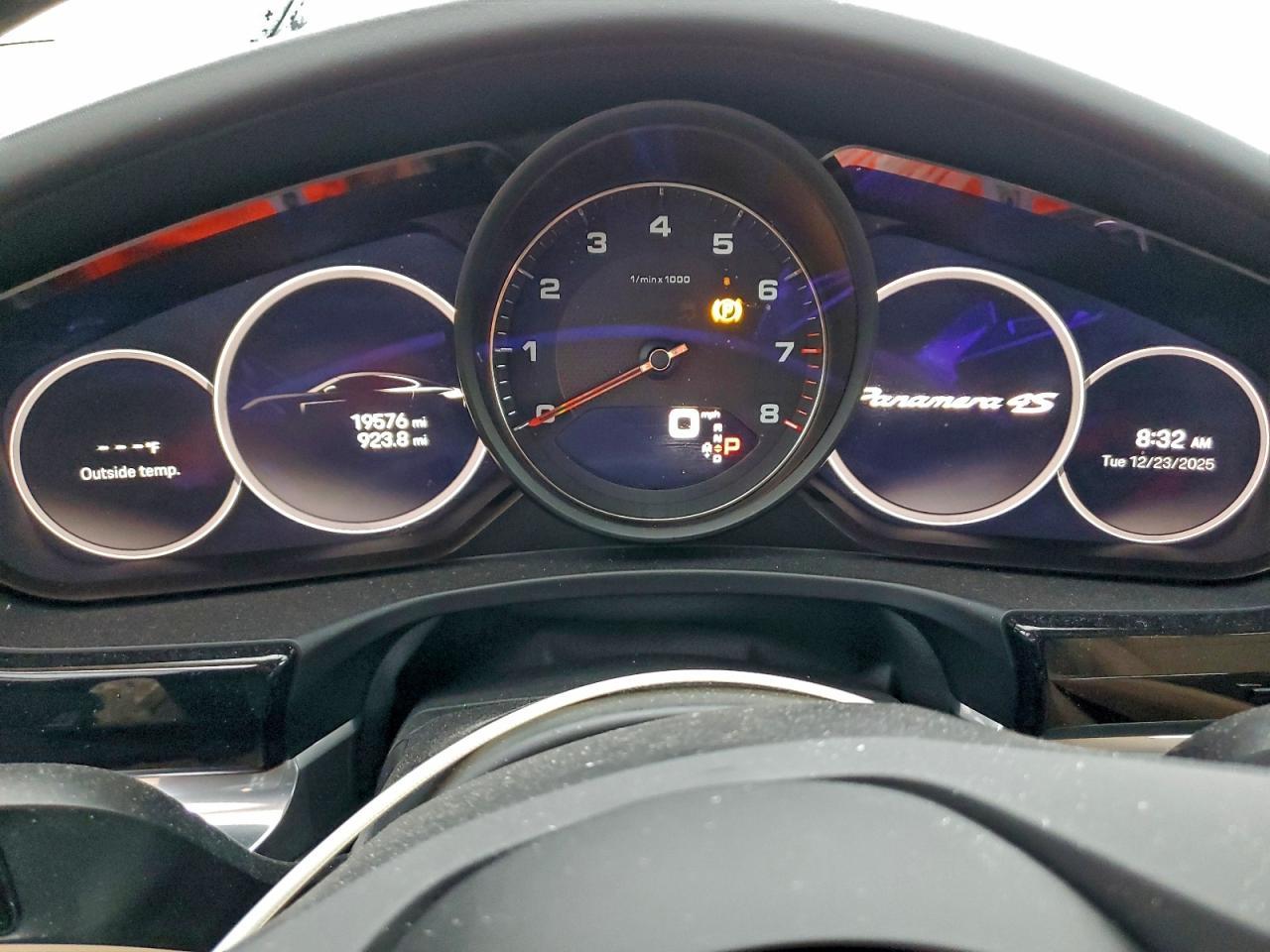 2022 PORSCHE Panamera