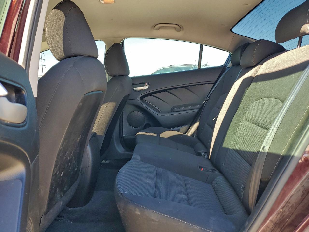 2017 KIA FORTE