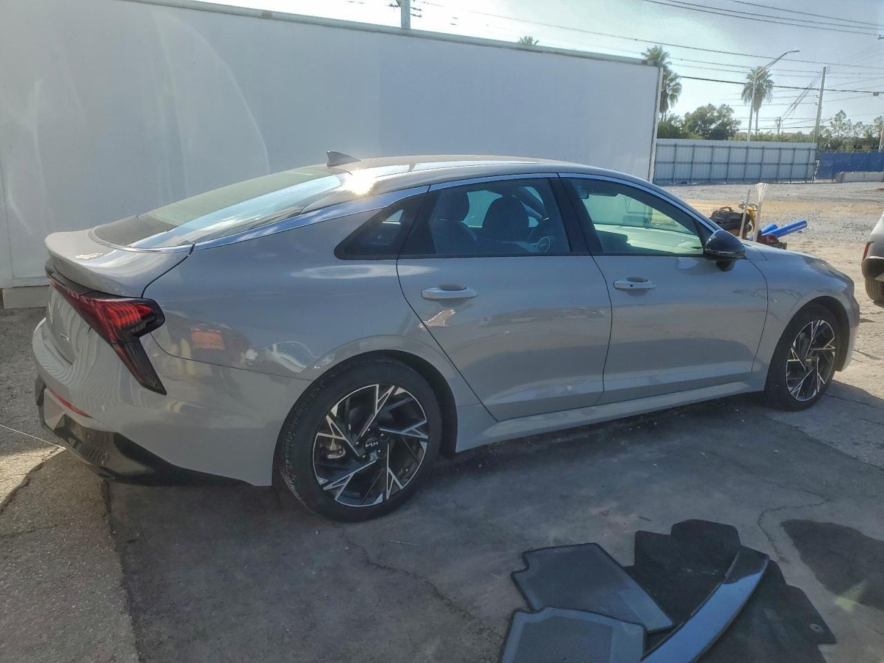 2025 KIA K5