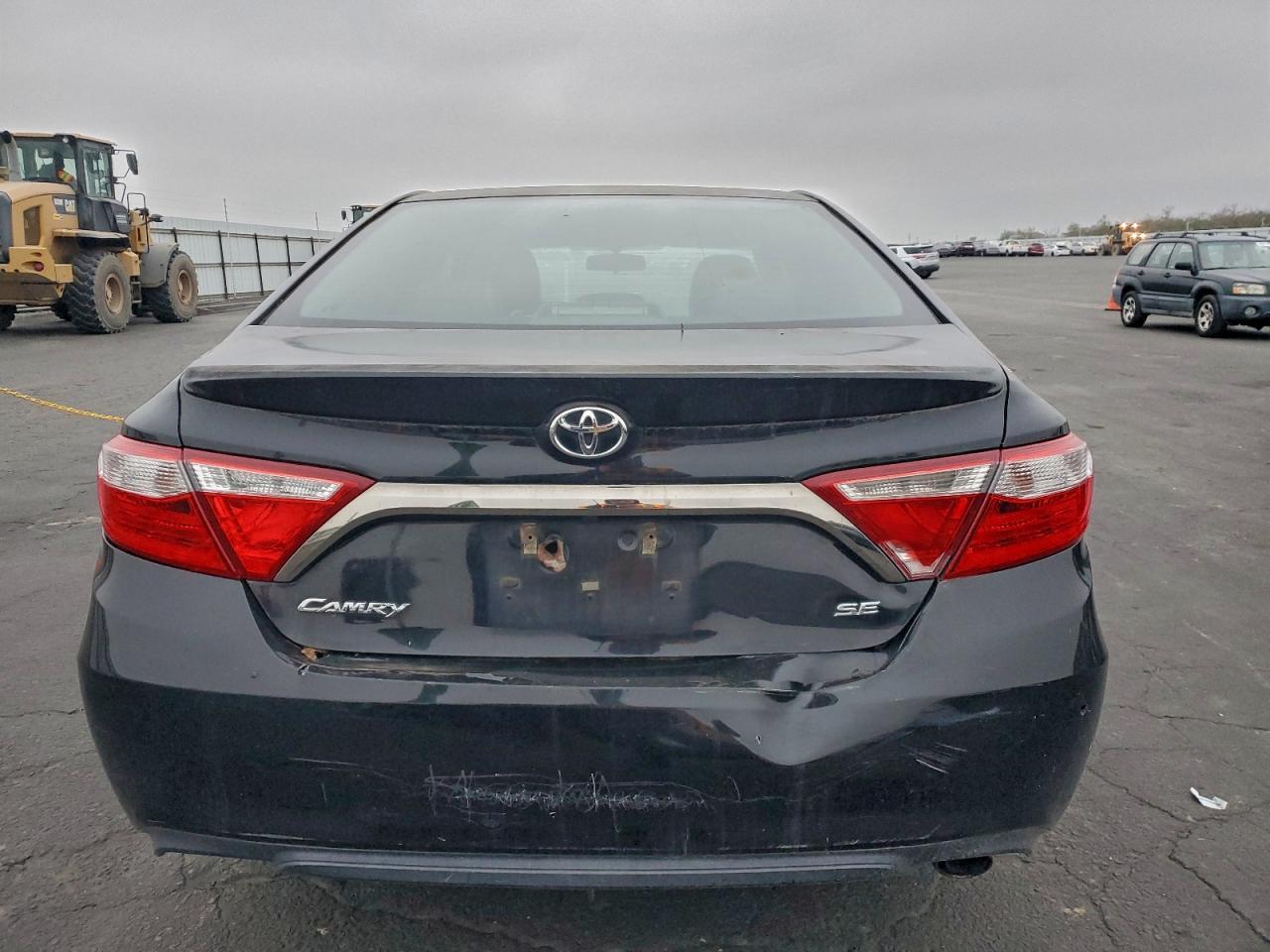 2015 TOYOTA CAMRY