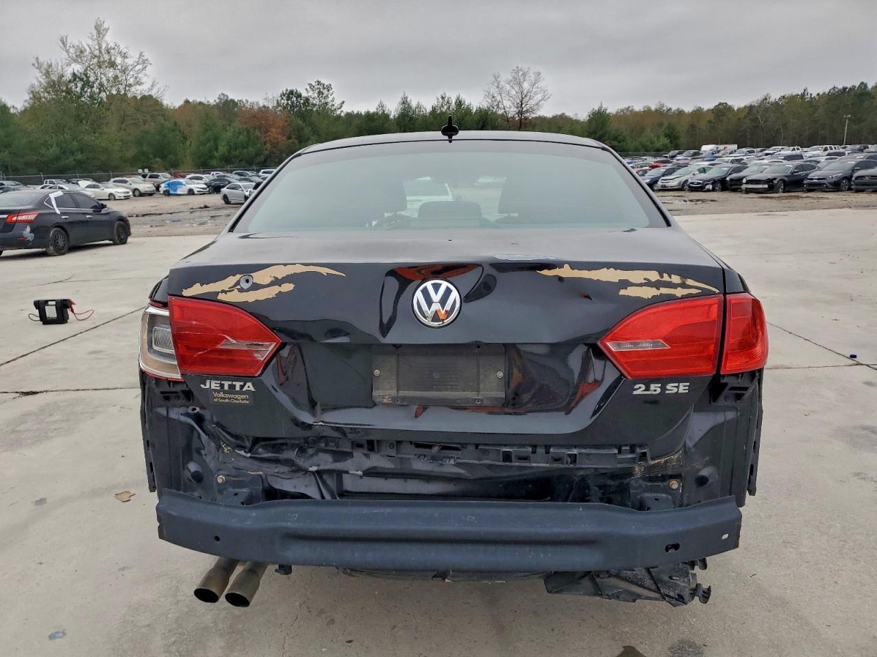 2011 VOLKSWAGEN JETTA