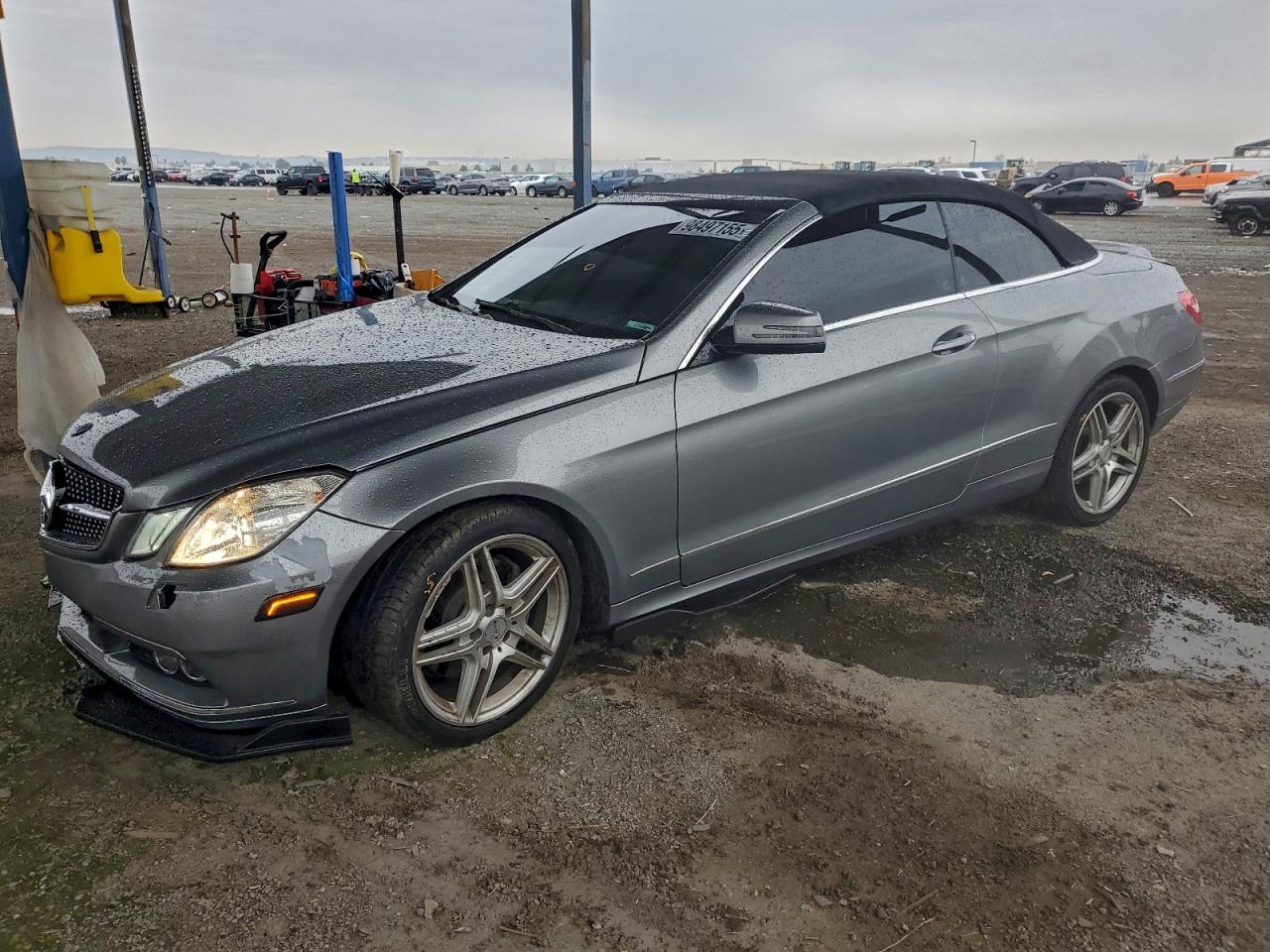 2011 MERCEDES-BENZ E-Class