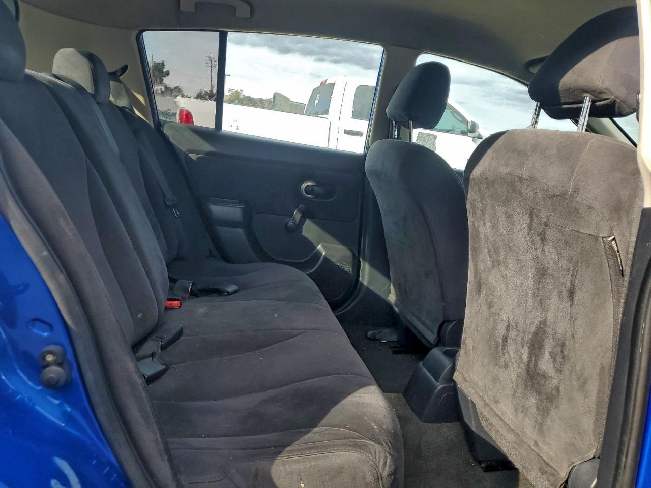 2008 NISSAN VERSA