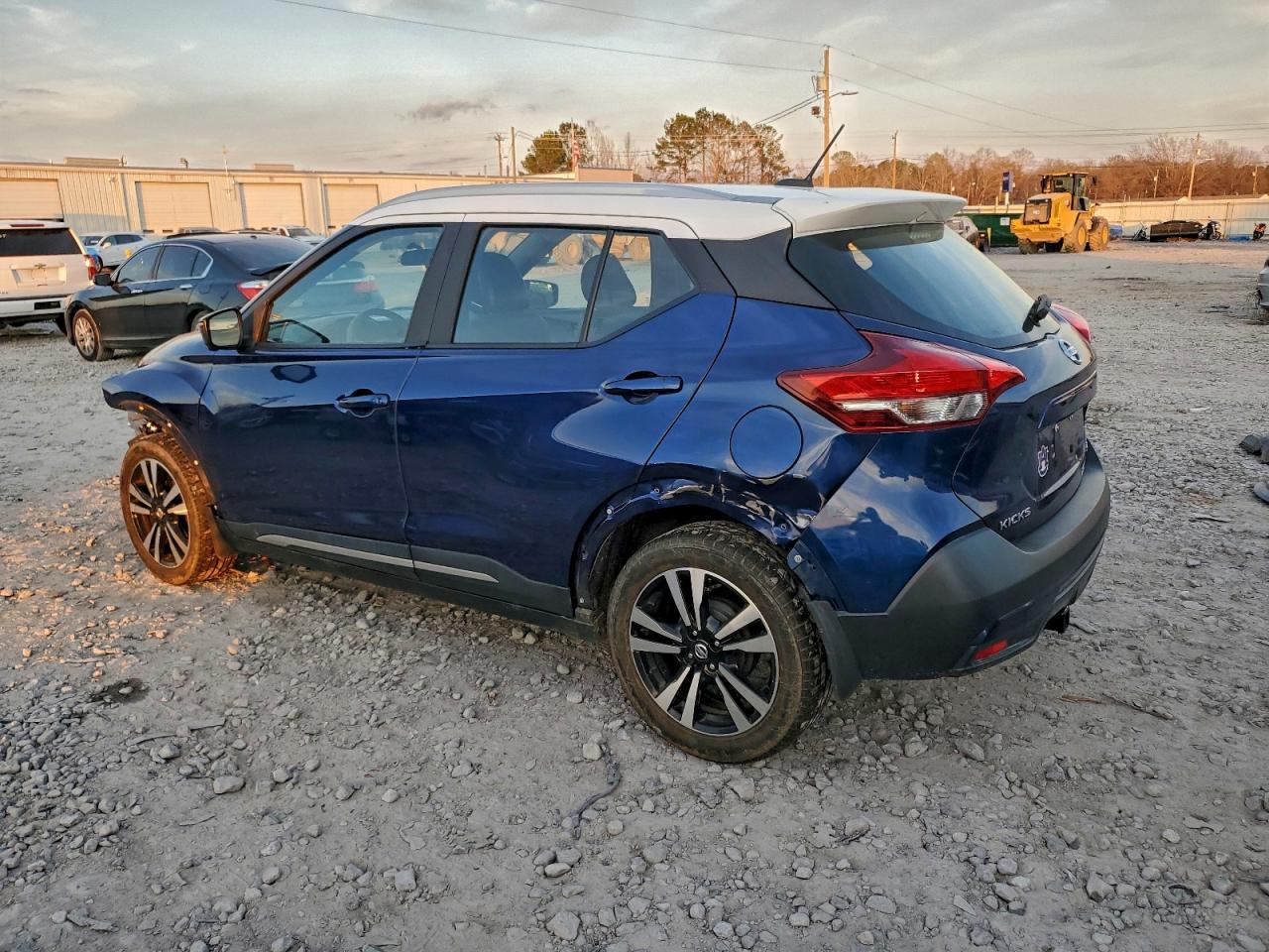 2018 NISSAN KICKS