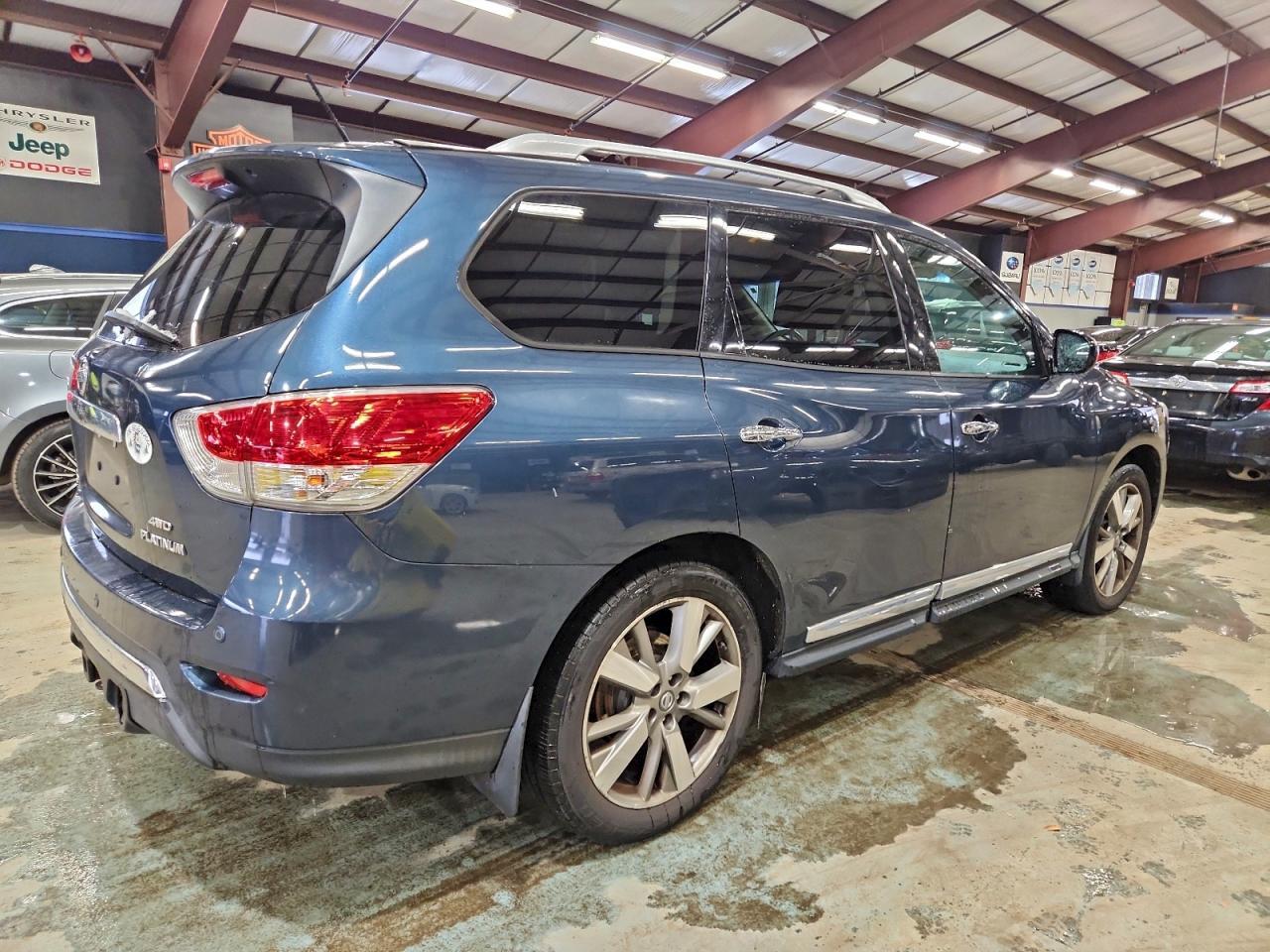 2013 NISSAN PATHFINDER