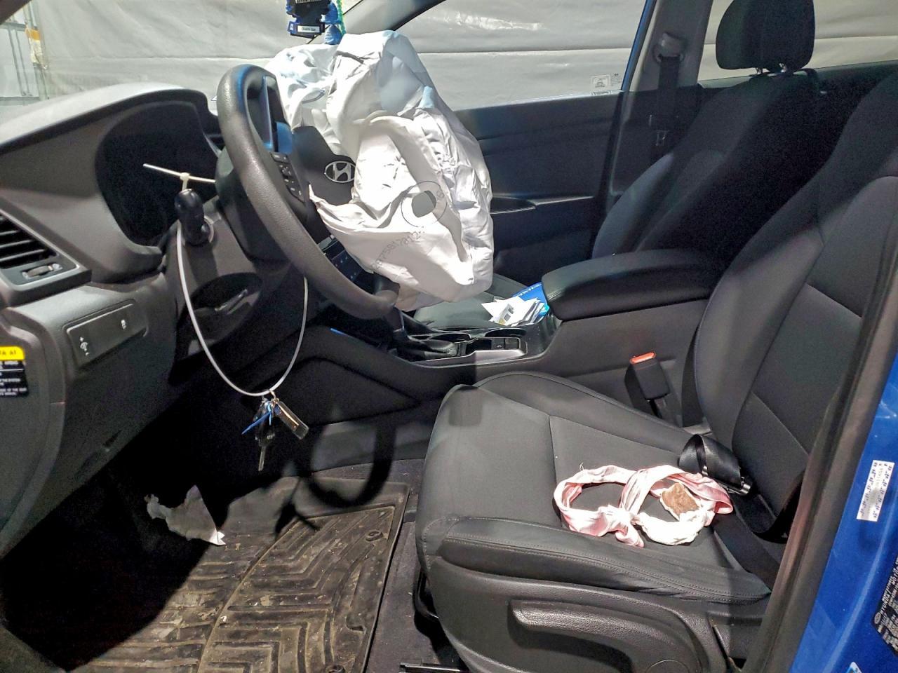 2017 HYUNDAI TUCSON