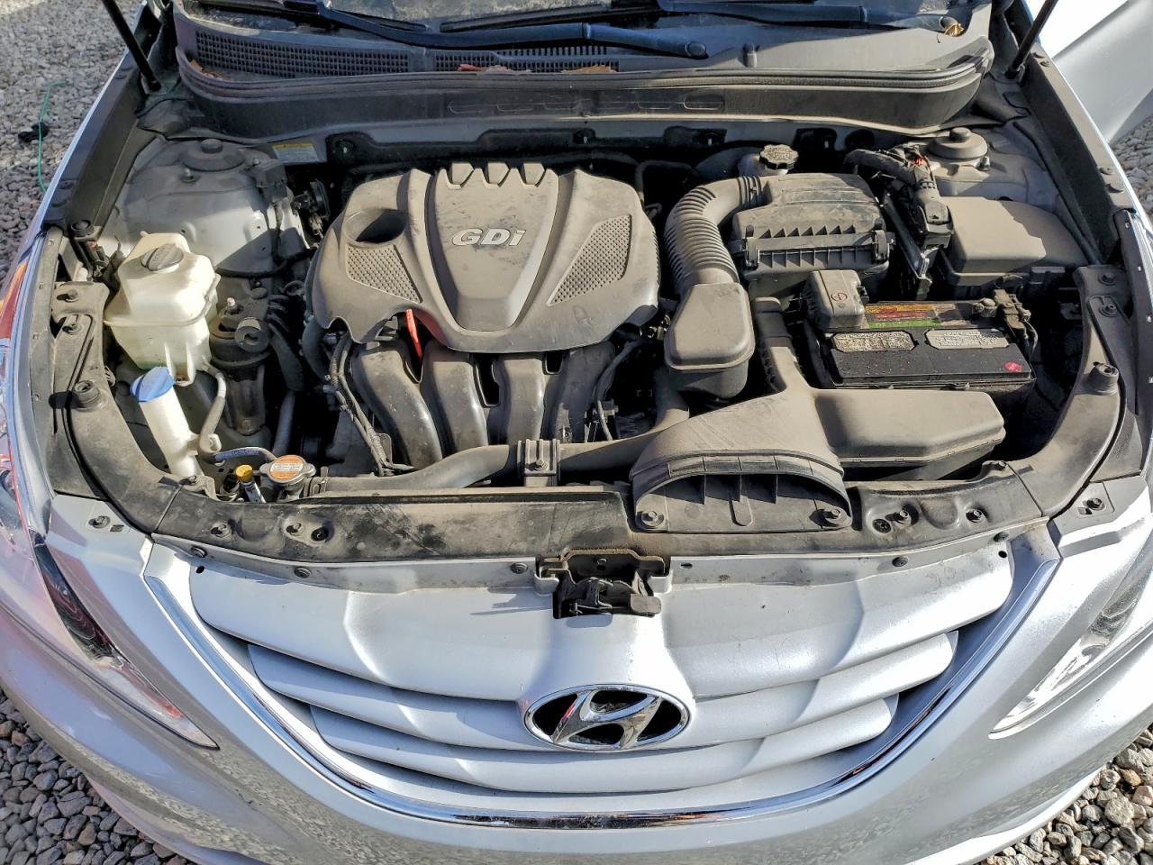 2011 HYUNDAI SONATA