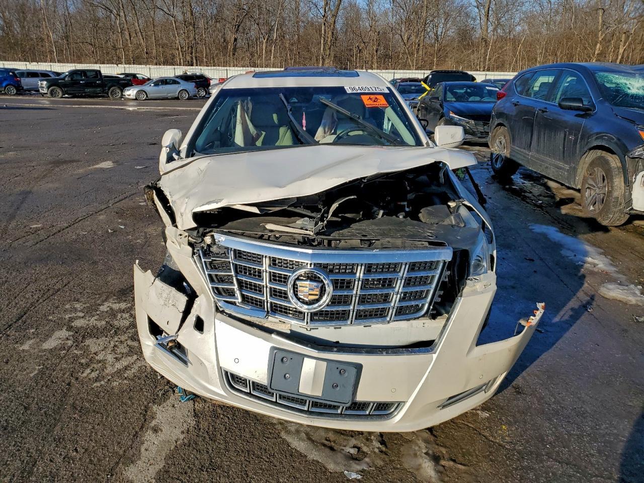 2015 CADILLAC XTS