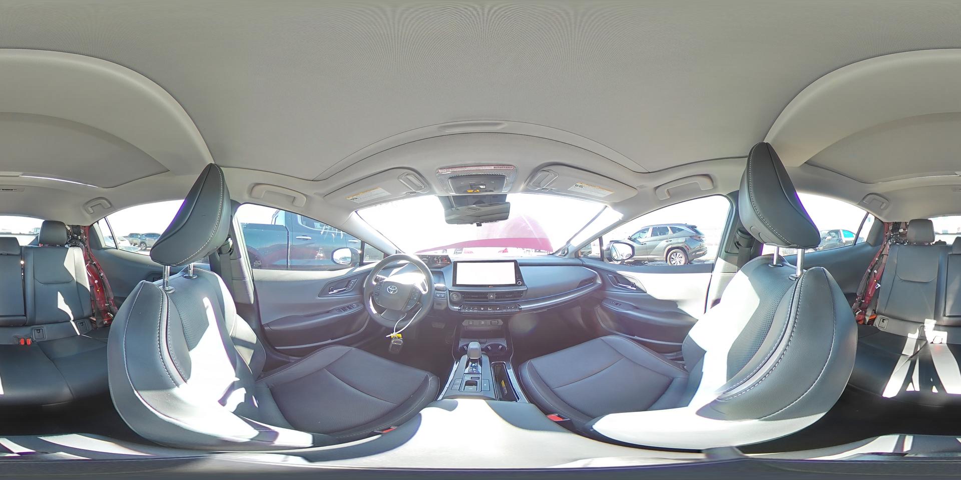 2024 TOYOTA PRIUS