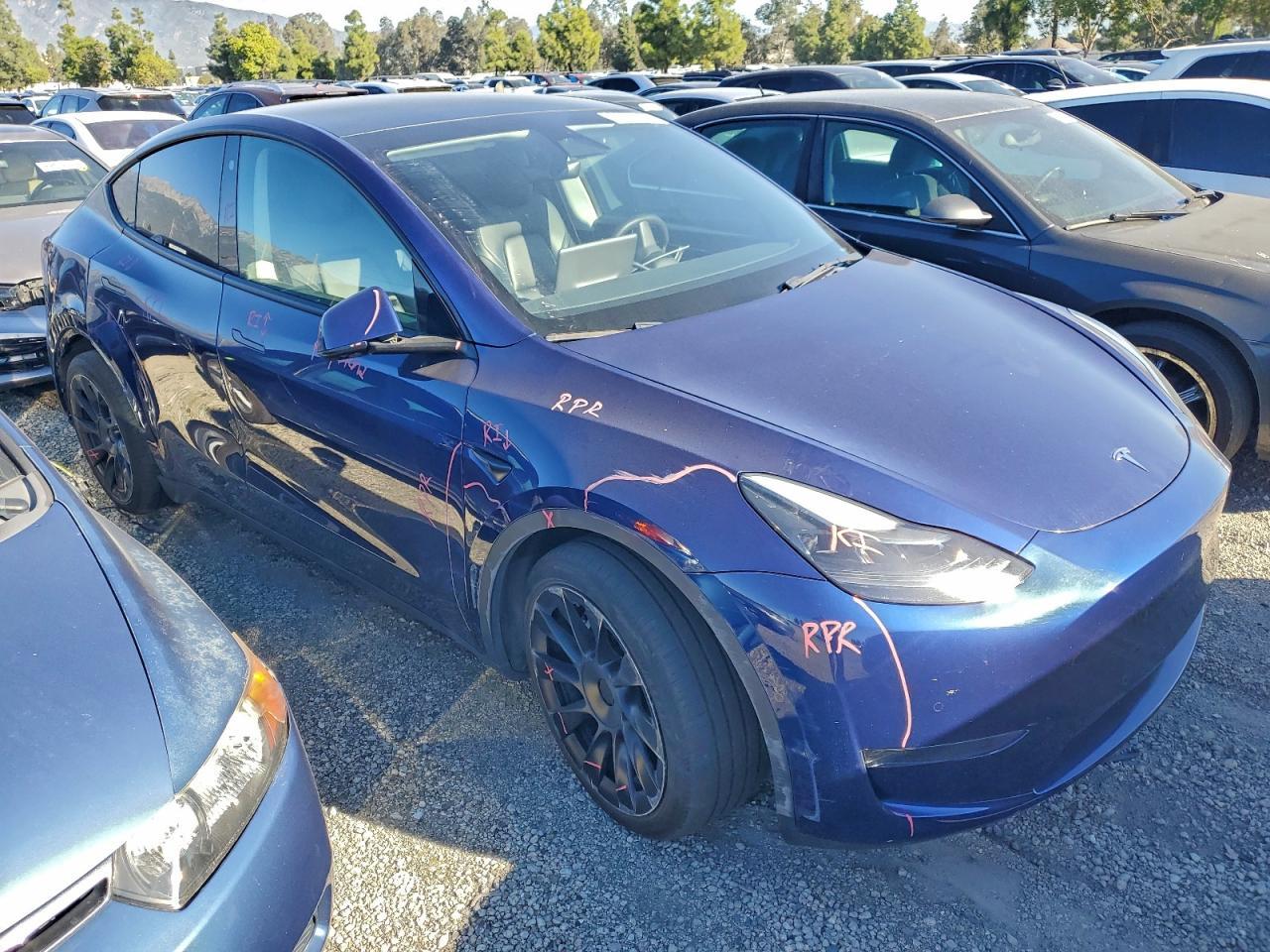 2022 TESLA MODEL Y