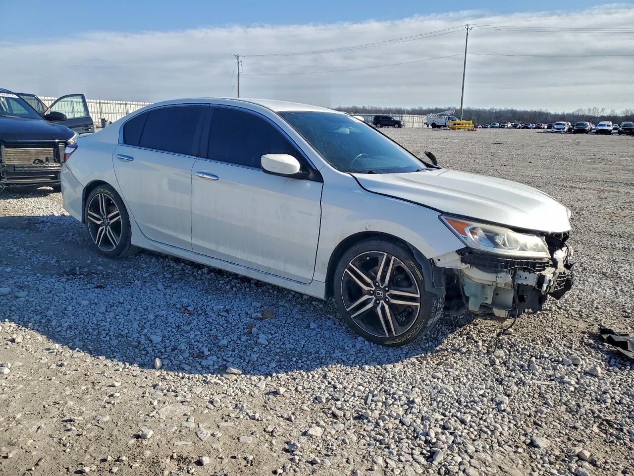2017 HONDA ACCORD