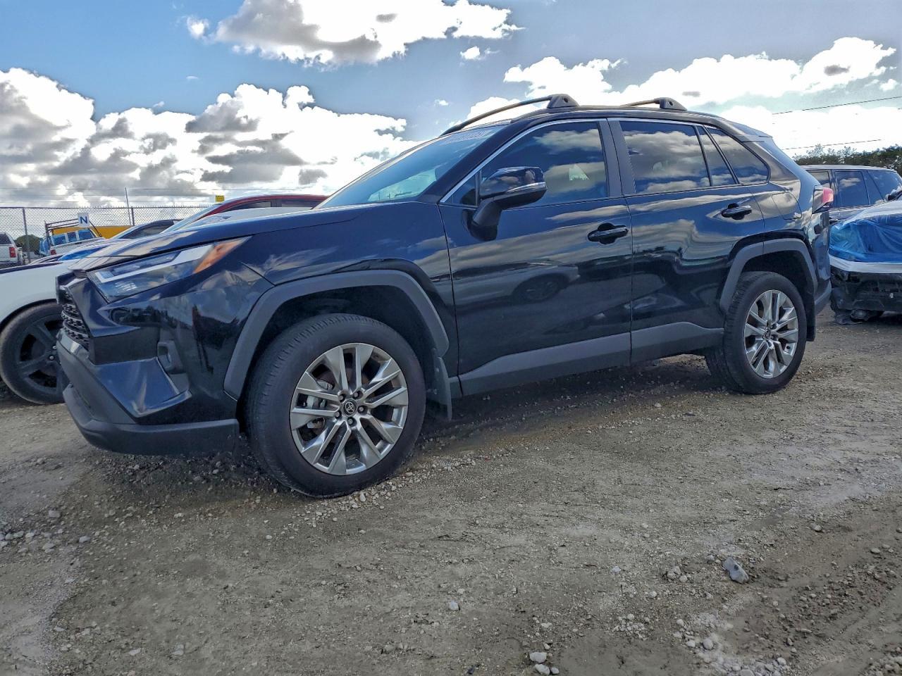 2025 TOYOTA RAV4